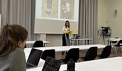 Agathe Mora during her presentation