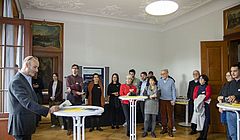 Begruessung durch Corey Ross