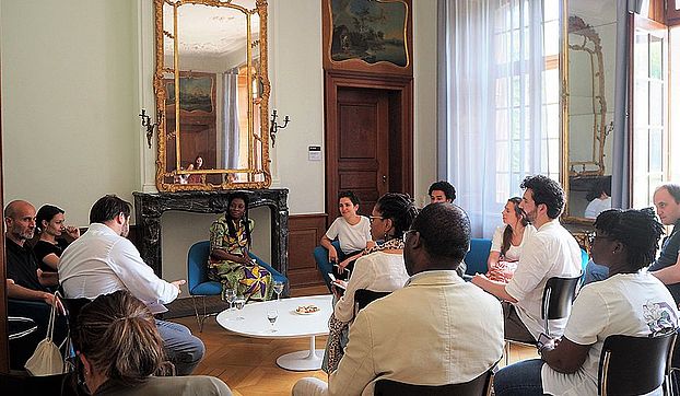 Salon-Discussion with Prof. Mary B. Setrana 