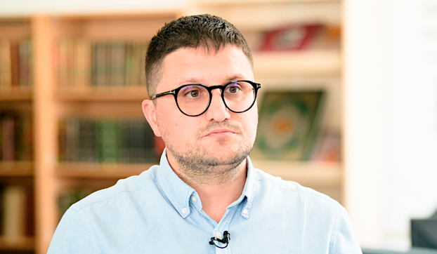 Visiting Researcher Gentjan Skara